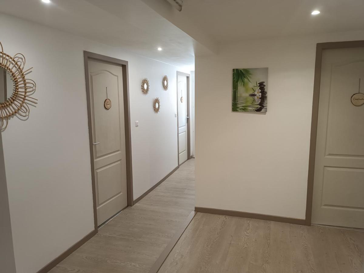 Maison A La Campagne Biras Extérieur photo