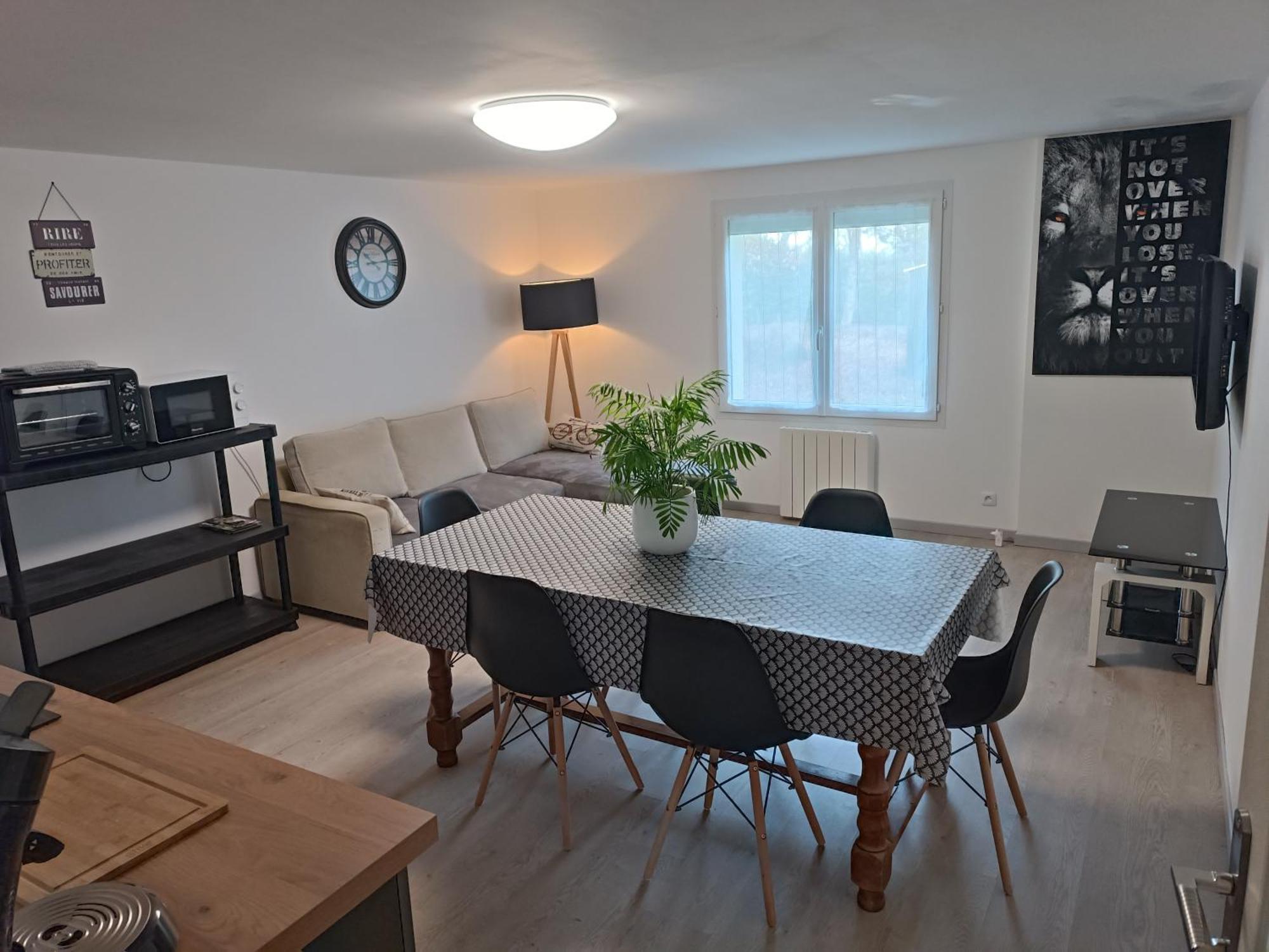 Maison A La Campagne Biras Extérieur photo